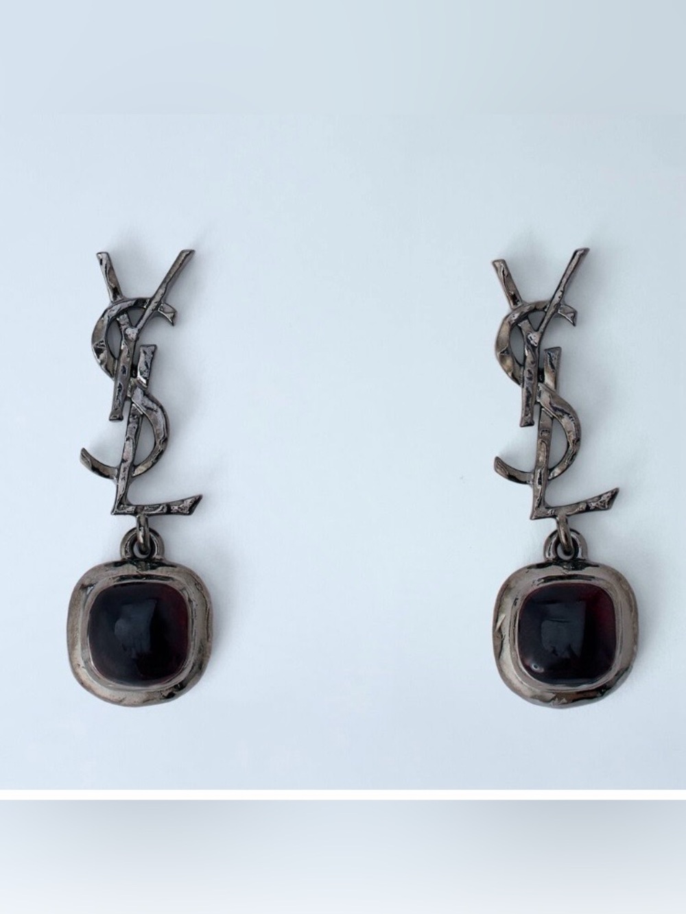 SAINT LAURENT YSL logo cabochon dangled earrings